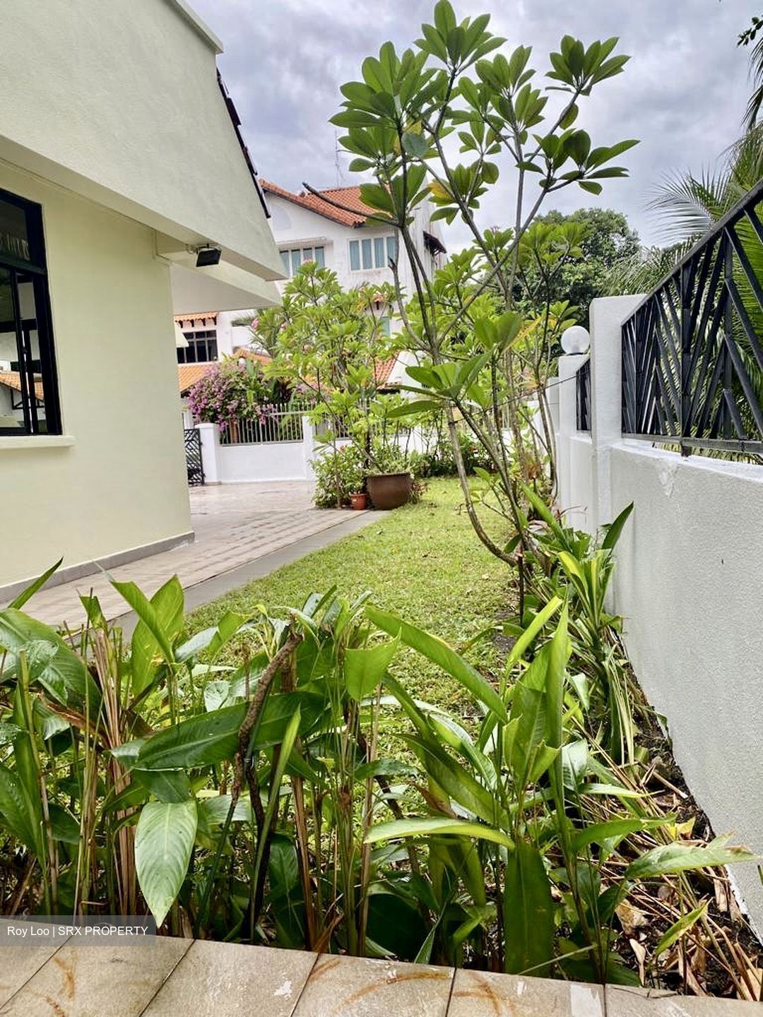 Upper East Coast Road (D16), Terrace #503431951